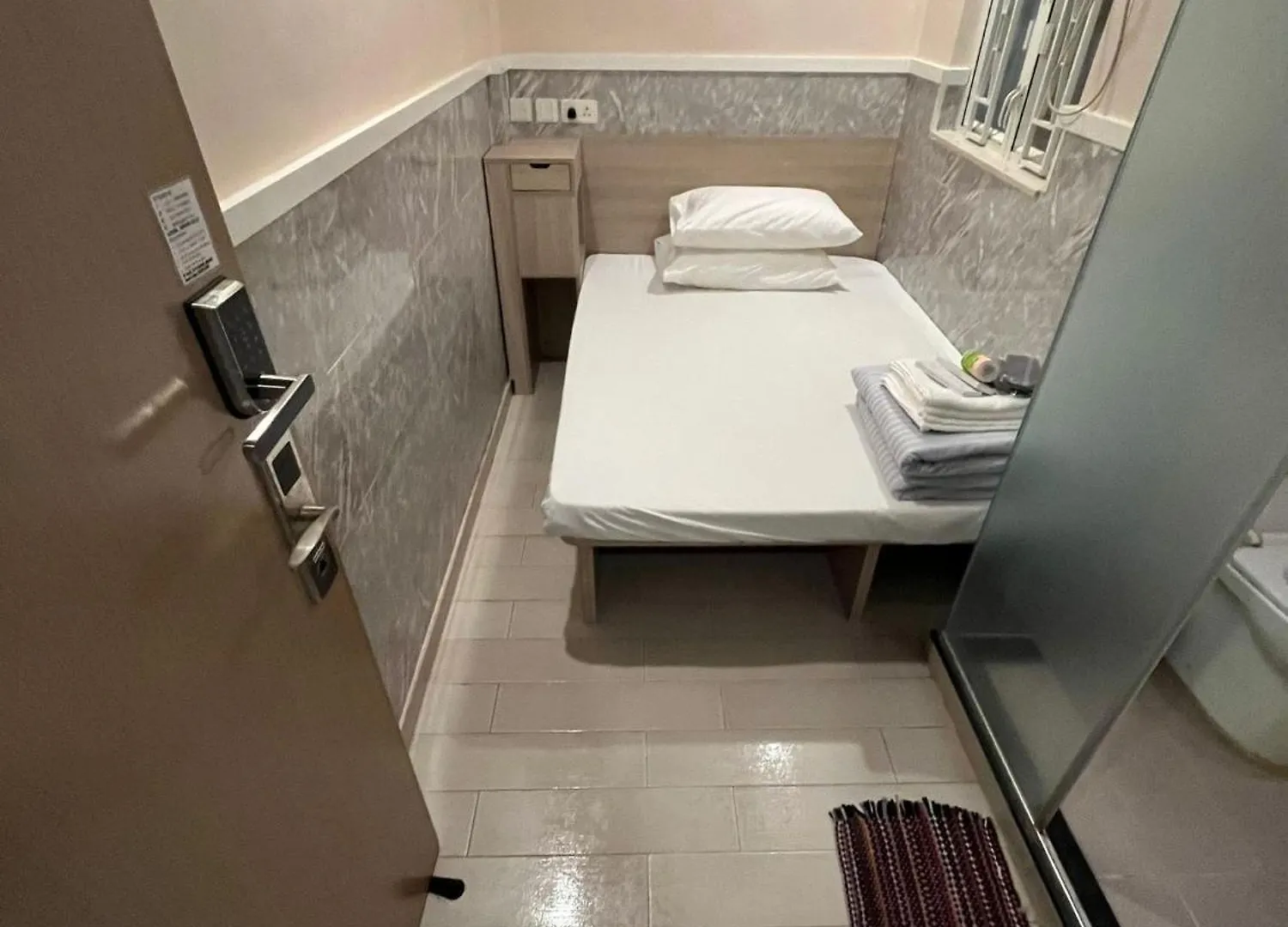 Hostel Just Inn On Nathan Road Hong Kong China